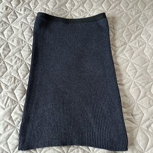 Gorgeous knit skirt Uniqlo S M L new